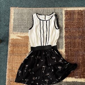 Little Karl Marc John Black & White Sleeveless Girls' Dress